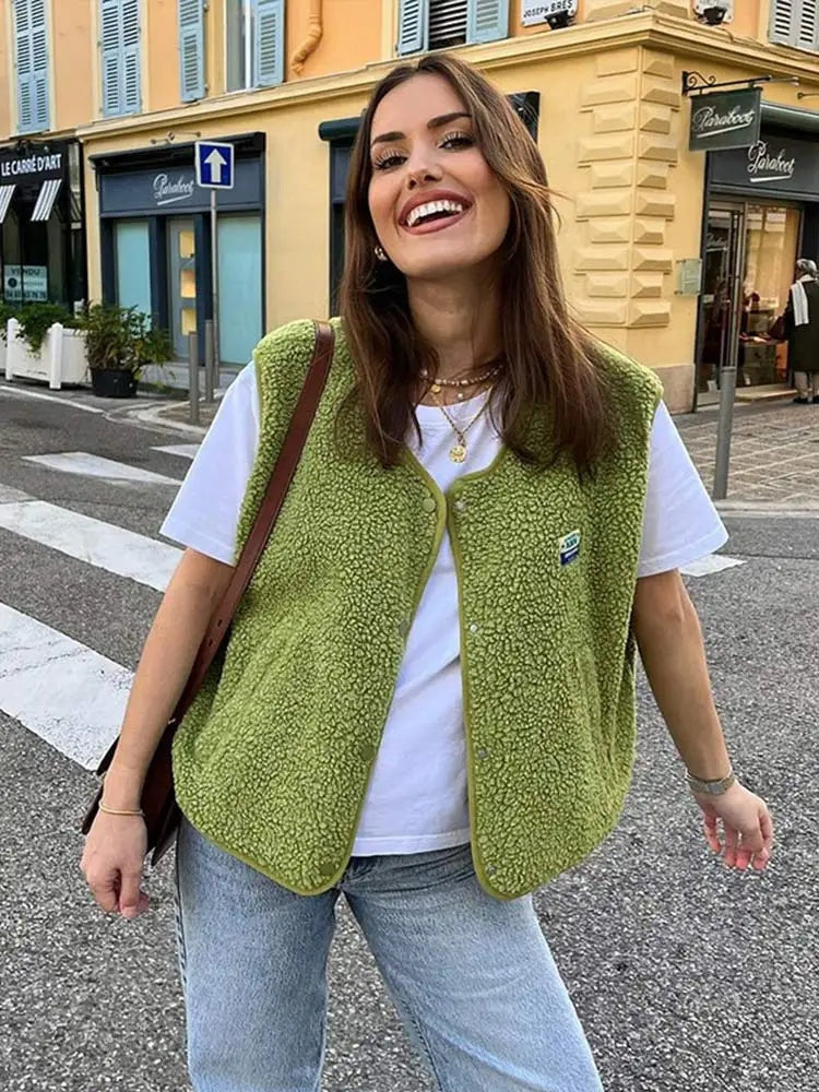 Adriana | Chaleco de Borreguito Mujer Escote V Sin Mangas