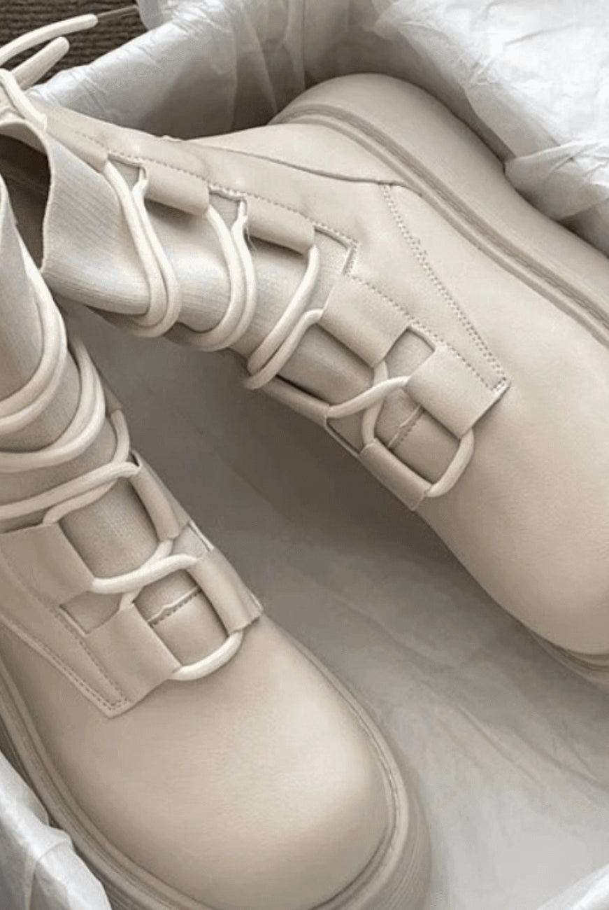 Amaia | Botas Militares Plataforma Mujer con Cordones y Hebillas