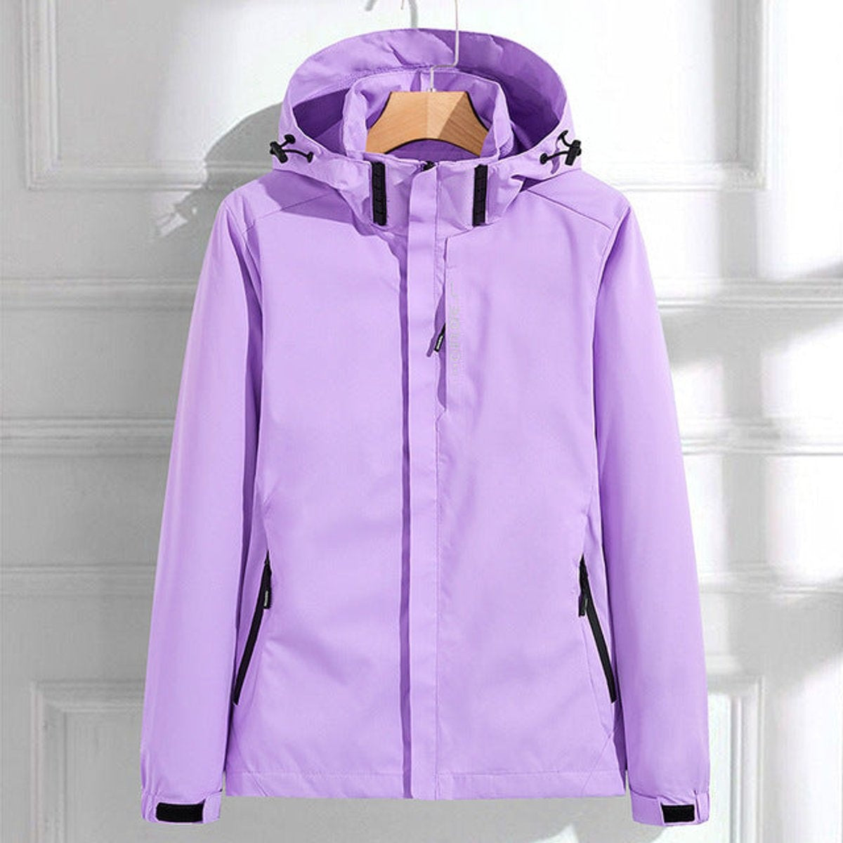 Amaia | Chaqueta Impermeable con Capucha Mujer Cortavientos