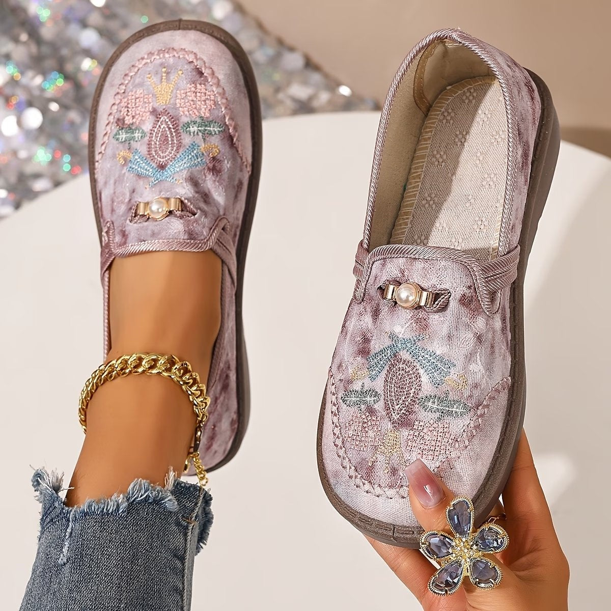 Amparo | Mocasines Bordados Florales Mujer Perlas Sin Cordones