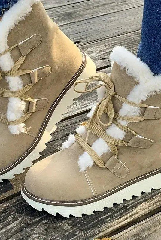 Carla | Botas de Invierno Forradas Mujer Planas con Cordones