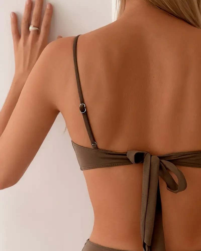 Carmen | Bikini Bandeau con Detalle Dorado Mujer Cintura Alta