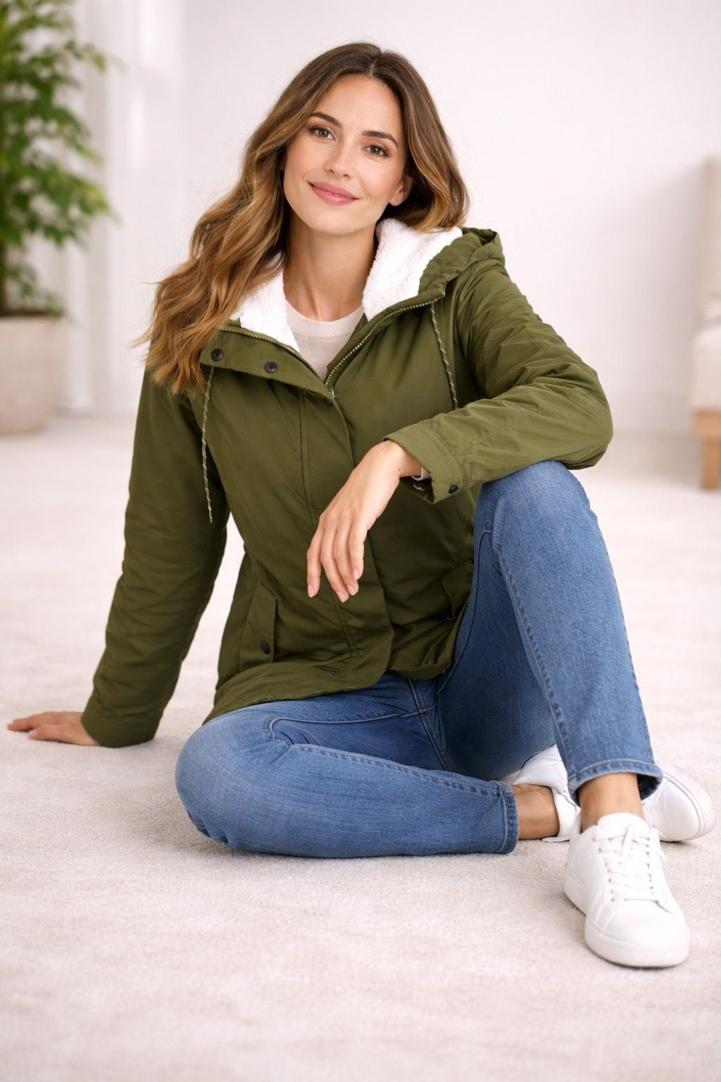 Daniela | Parka Impermeable Mujer con Capucha Forrada