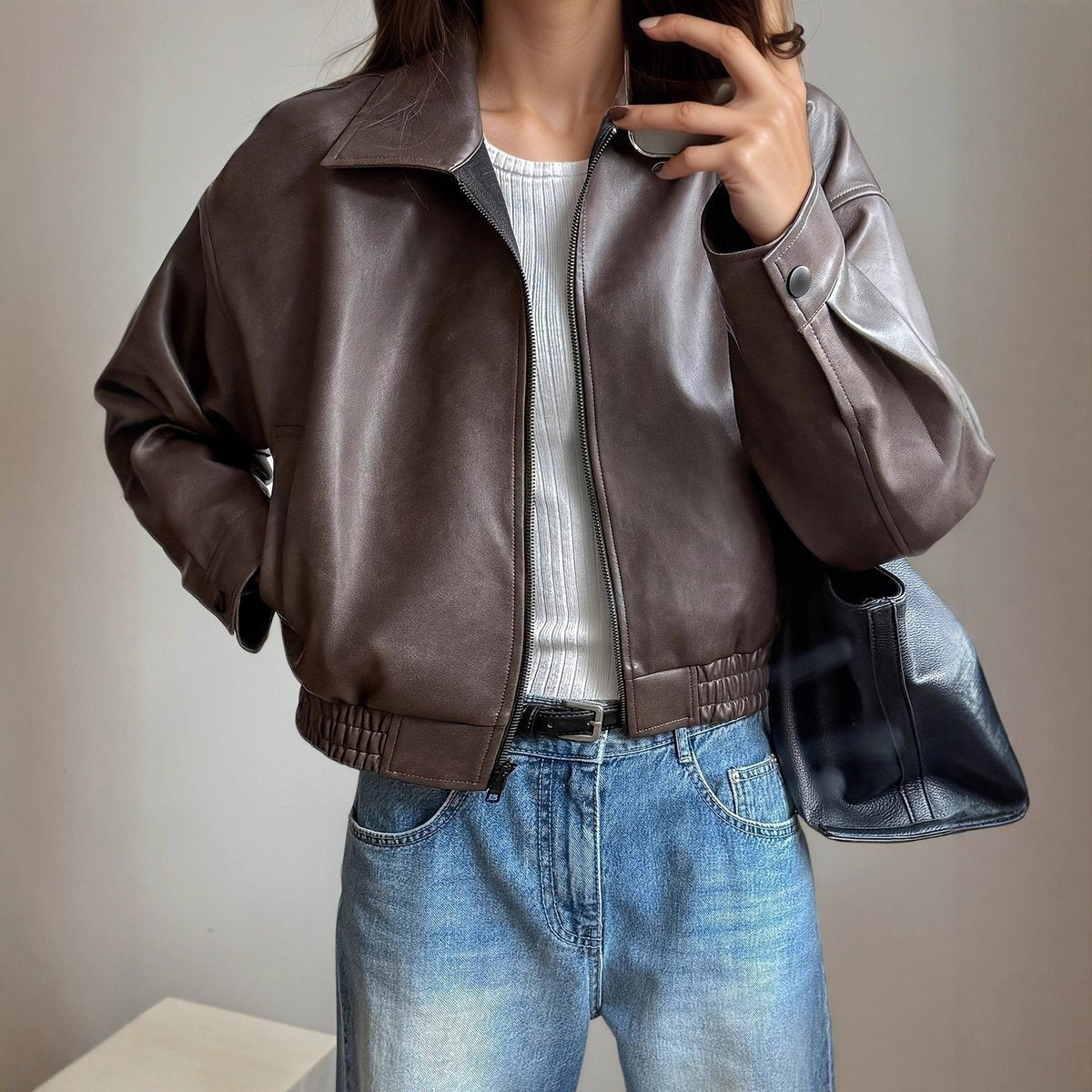 Delia | Chaqueta Motera de Piel Mujer Cintura Elástica Cremallera
