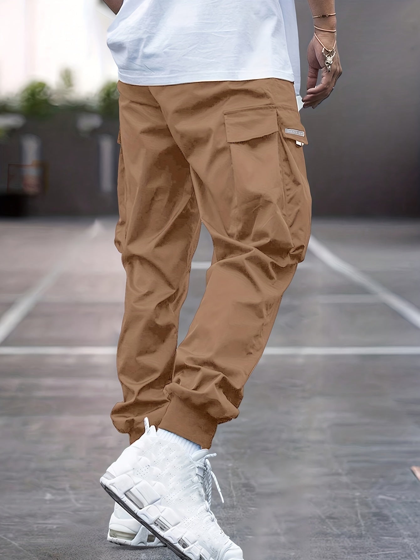 Diego | Pantalón Jogger Cargo Hombre Bolsillos Laterales Cintura Elástica