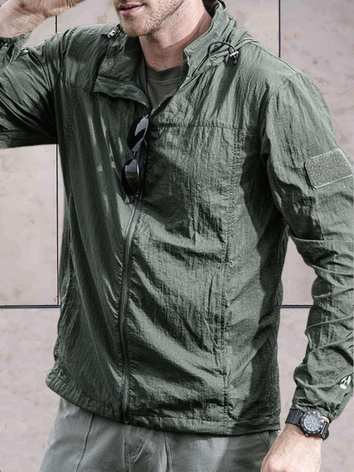 Iván | Anorak Hombre Cortavientos con Capucha Cremallera