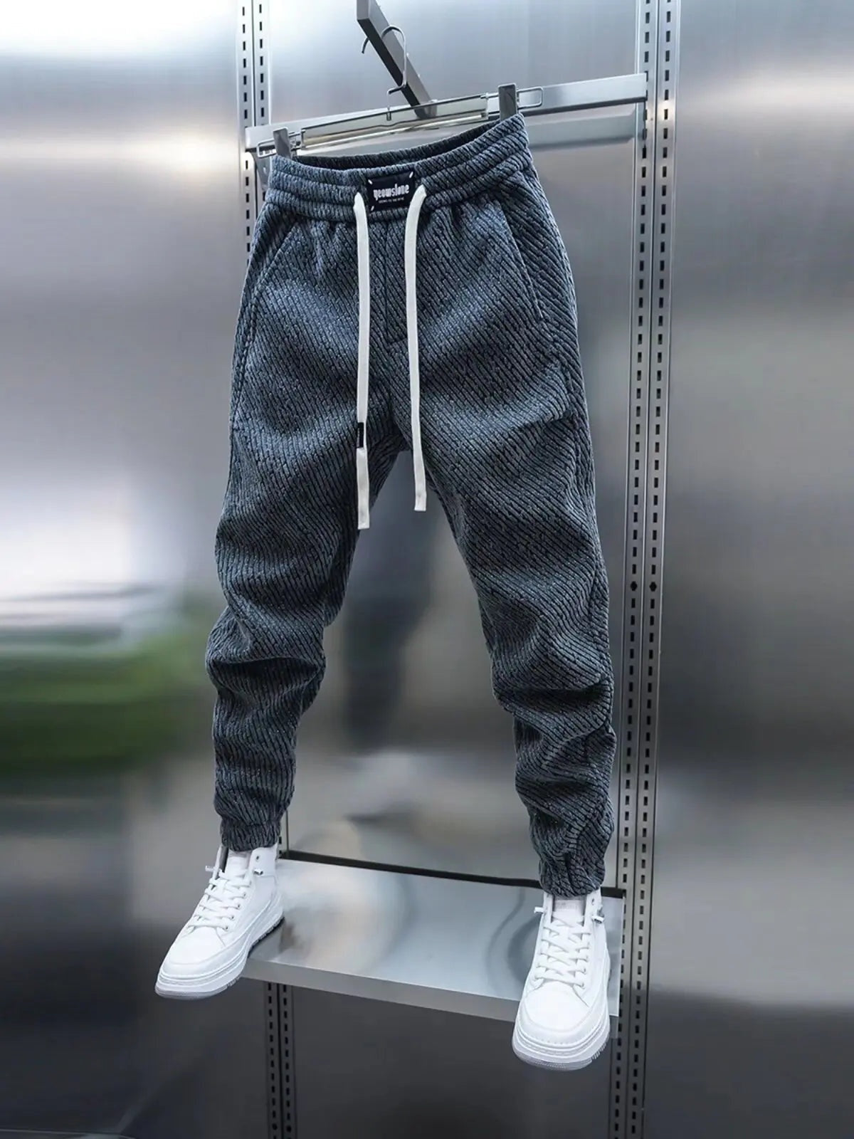 Iván | Pantalón Deportivo de Punto Acanalado Hombre Jogger Tobillo