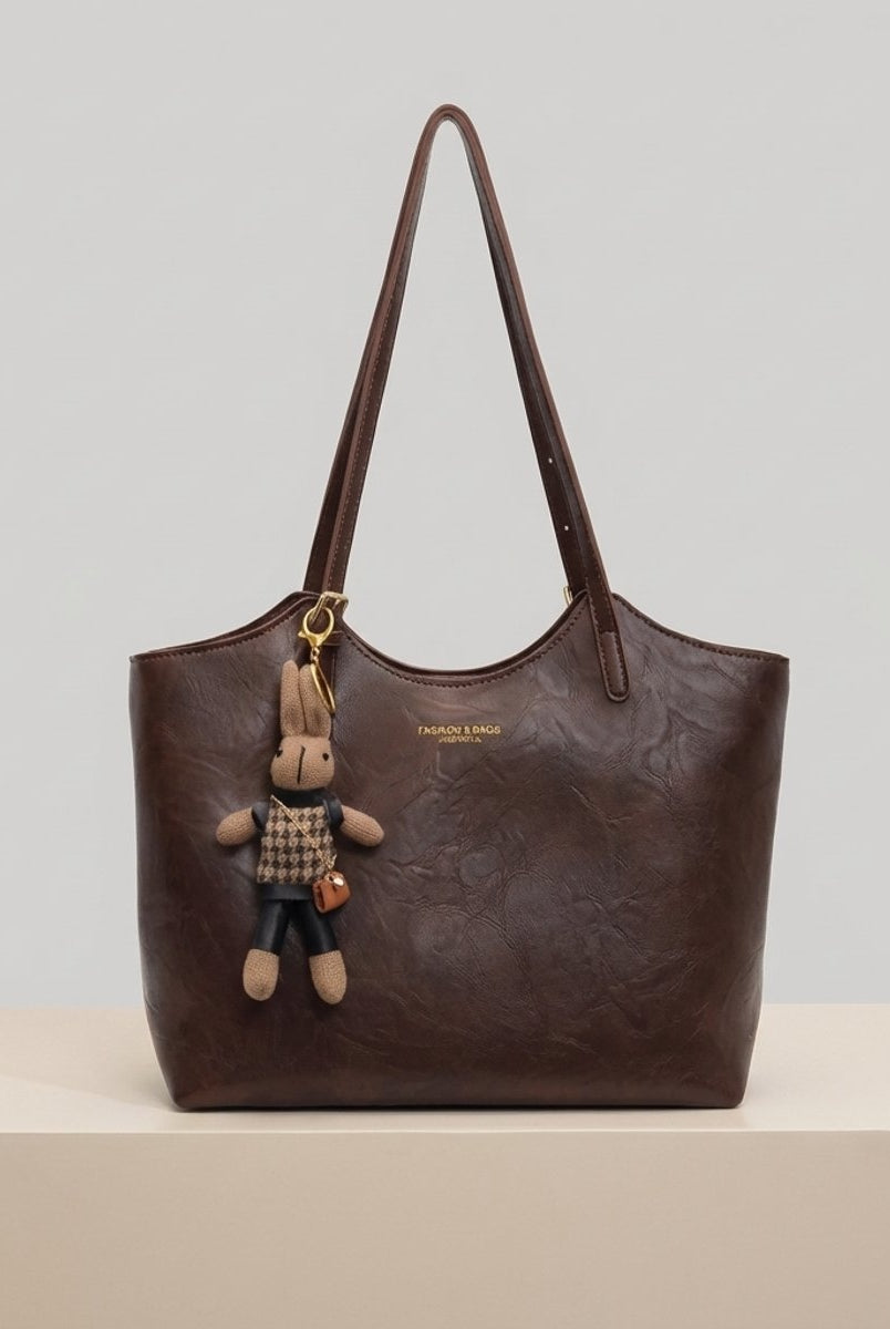 Macarena | Tote Bag de Cuero Vegano Mujer Grande con Colgante