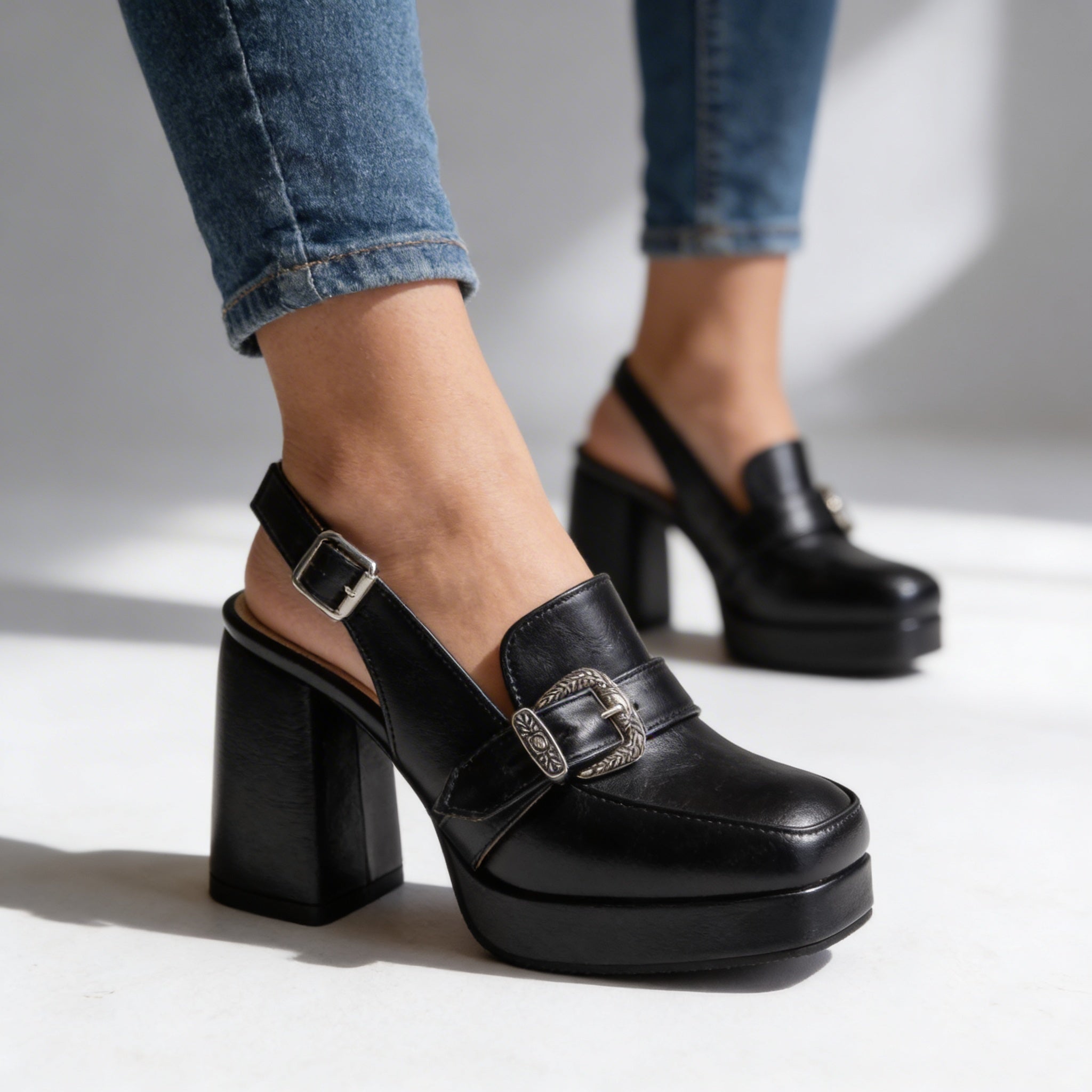 Nerea | Zapato de Tacón Bloque con Plataforma Mujer Hebilla Slingback