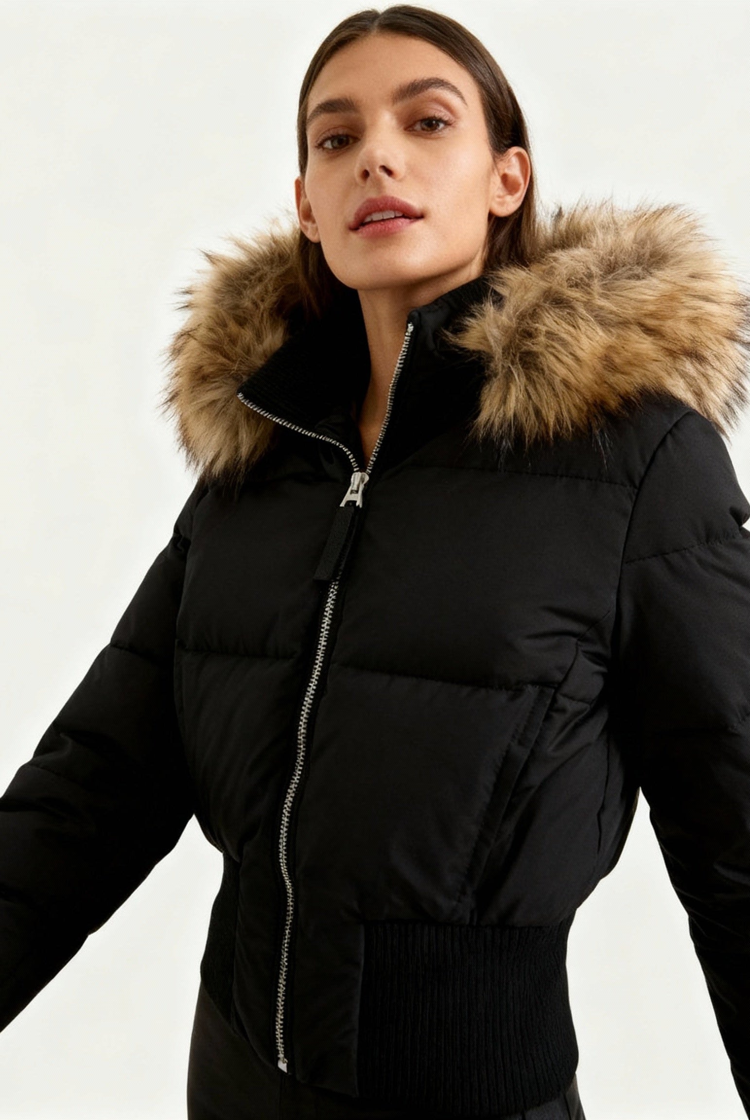 Nuria | Chaqueta de Plumas Mujer con Capucha Piel Sintética