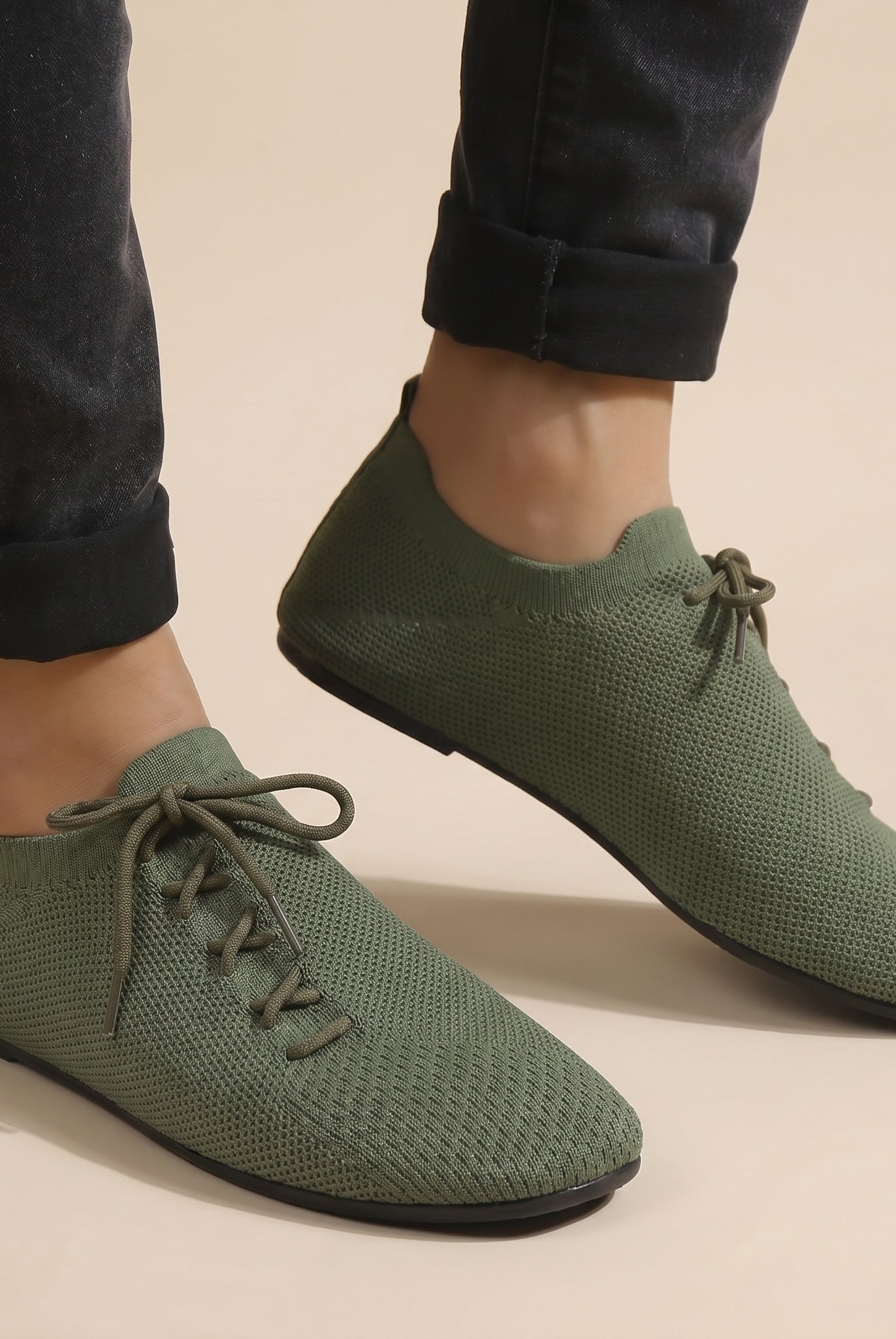 Nuria | Zapatillas Casual Mujer Punto Transpirable Cordones