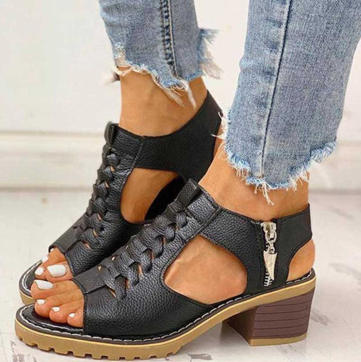 Sandalias de Tacón Cuadrado con Cordones Mujer