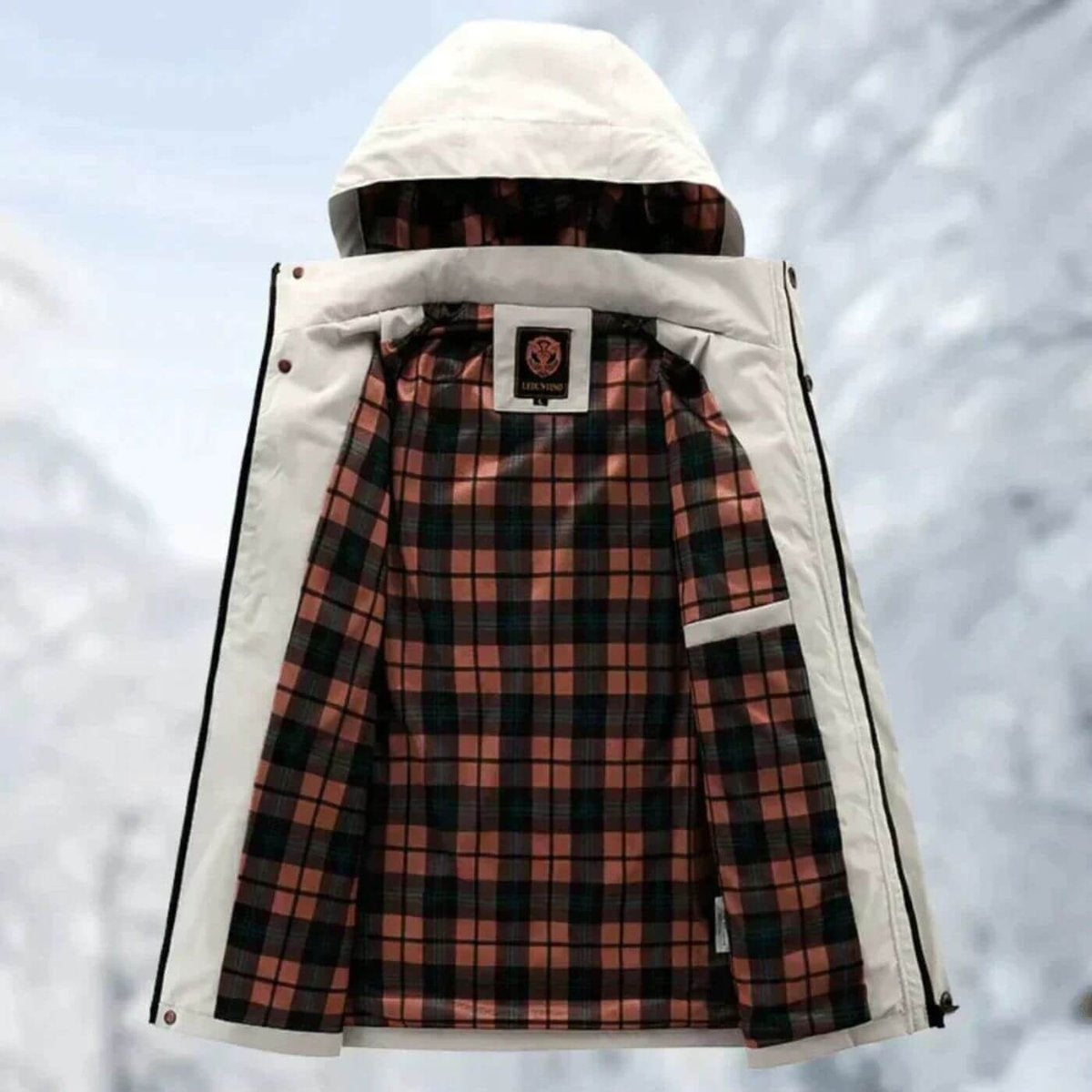 Tomás | Chubasquero Hombre Impermeable con Capucha Multipocket