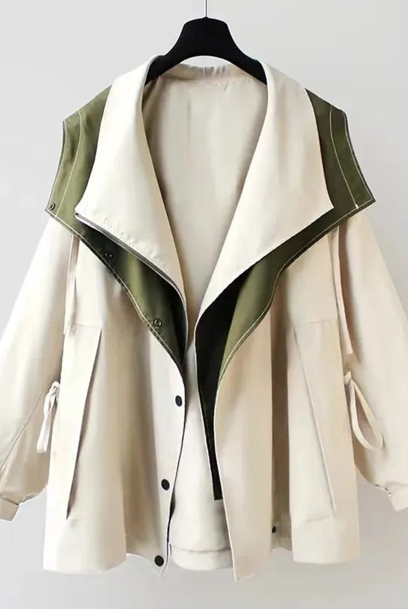 Triana | Chaqueta Impermeable Oversized Mujer Cuello Solapa