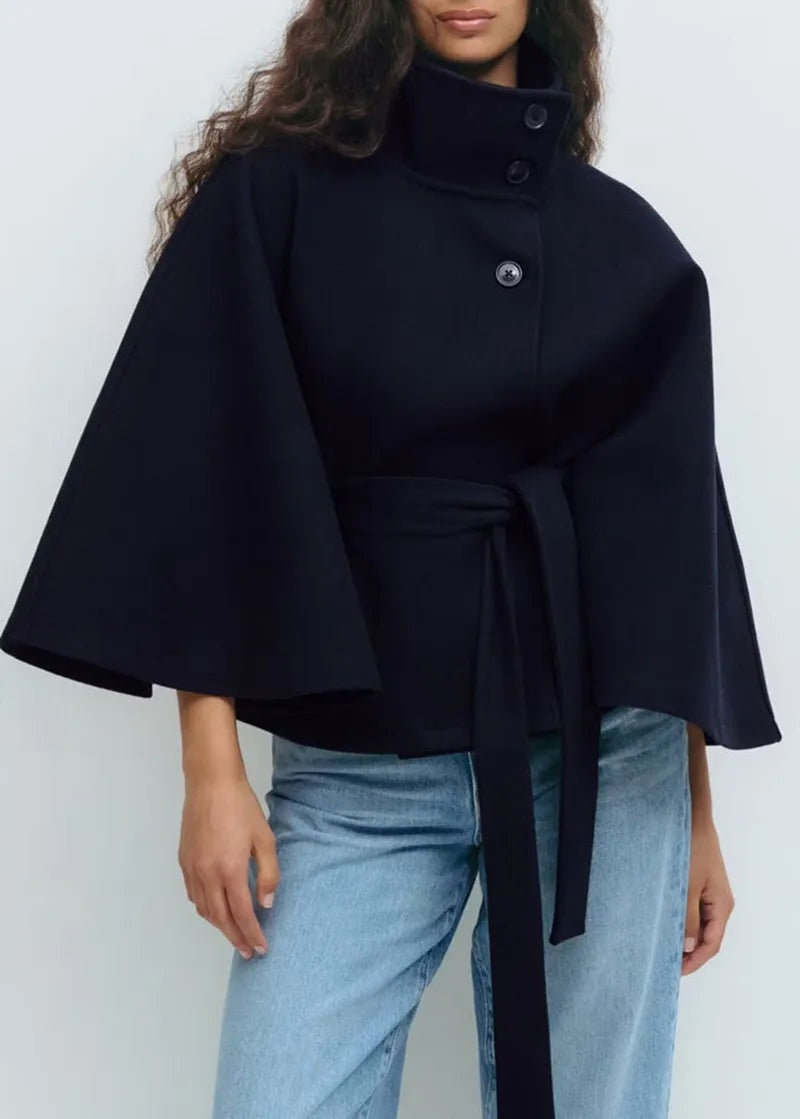 Vega | Capa de Paño con Cinturón Mujer Cuello Alto