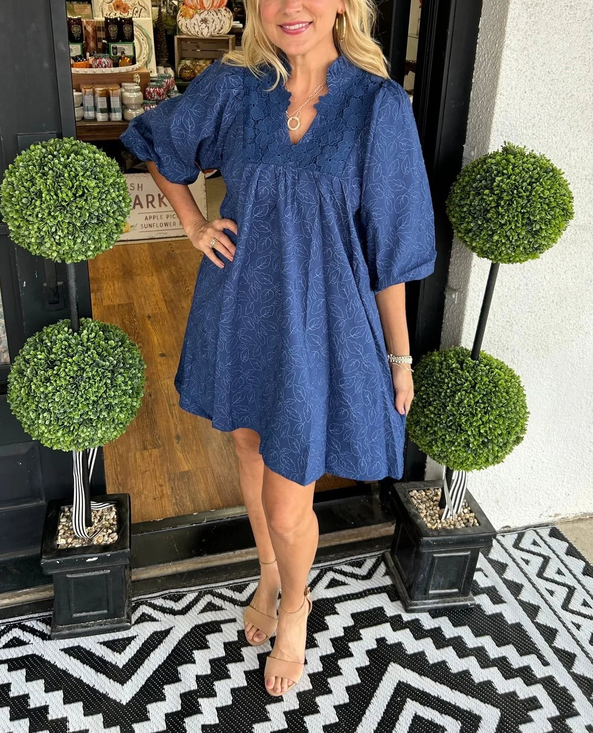 Vestido Corto de Fiesta Mujer Escote V Mangas Abullonadas