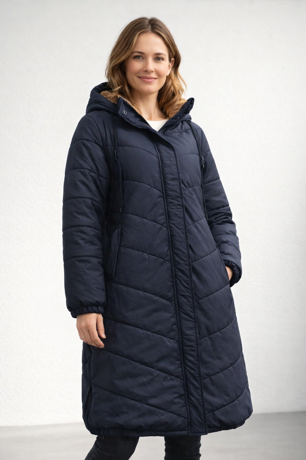 Abril | Parka Larga Acolchada Mujer con Capucha