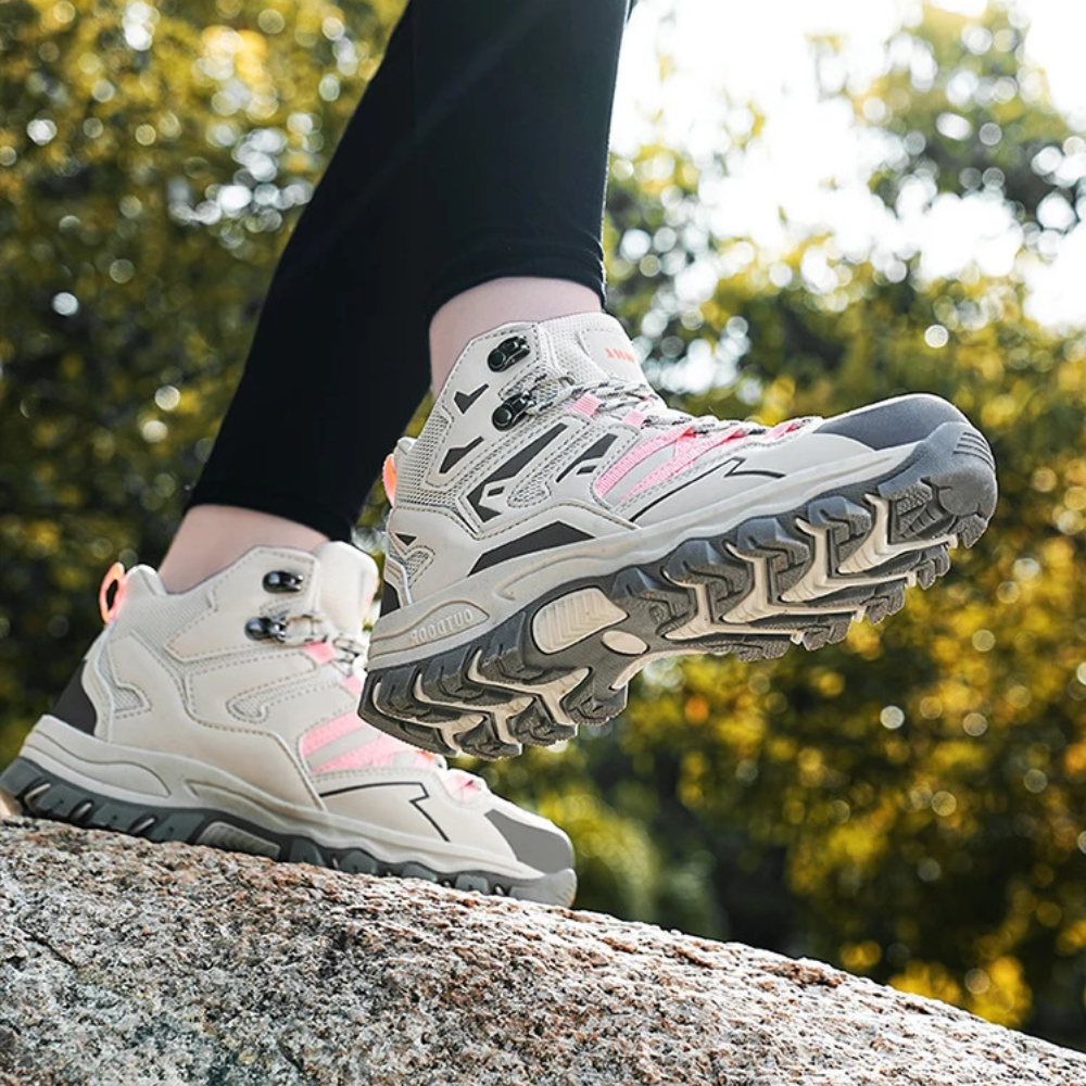 Aitor | Botas Trekking Impermeables Hombre Caña Media Suela Gruesa