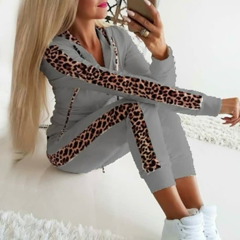 Alma | Conjunto Deportivo Estampado Leopardo Mujer Sudadera con Capucha