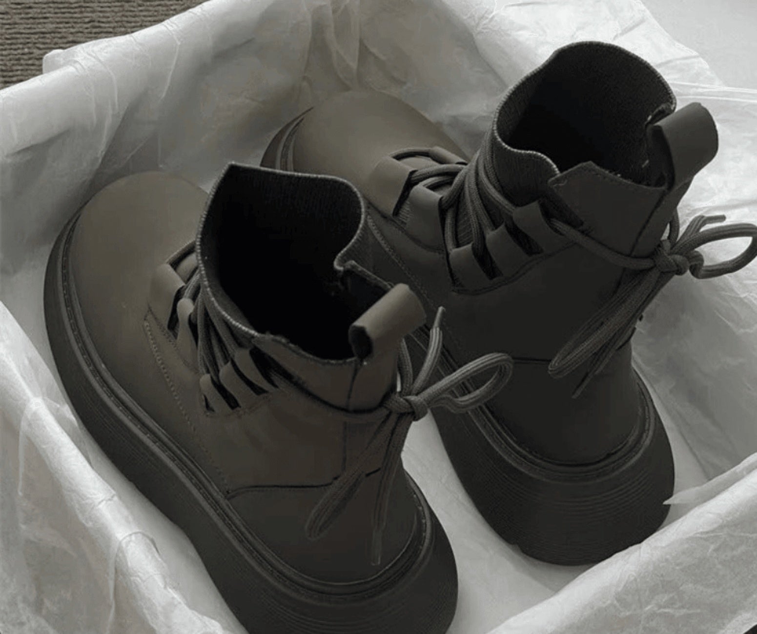 Amaia | Botas Militares Plataforma Mujer con Cordones y Hebillas
