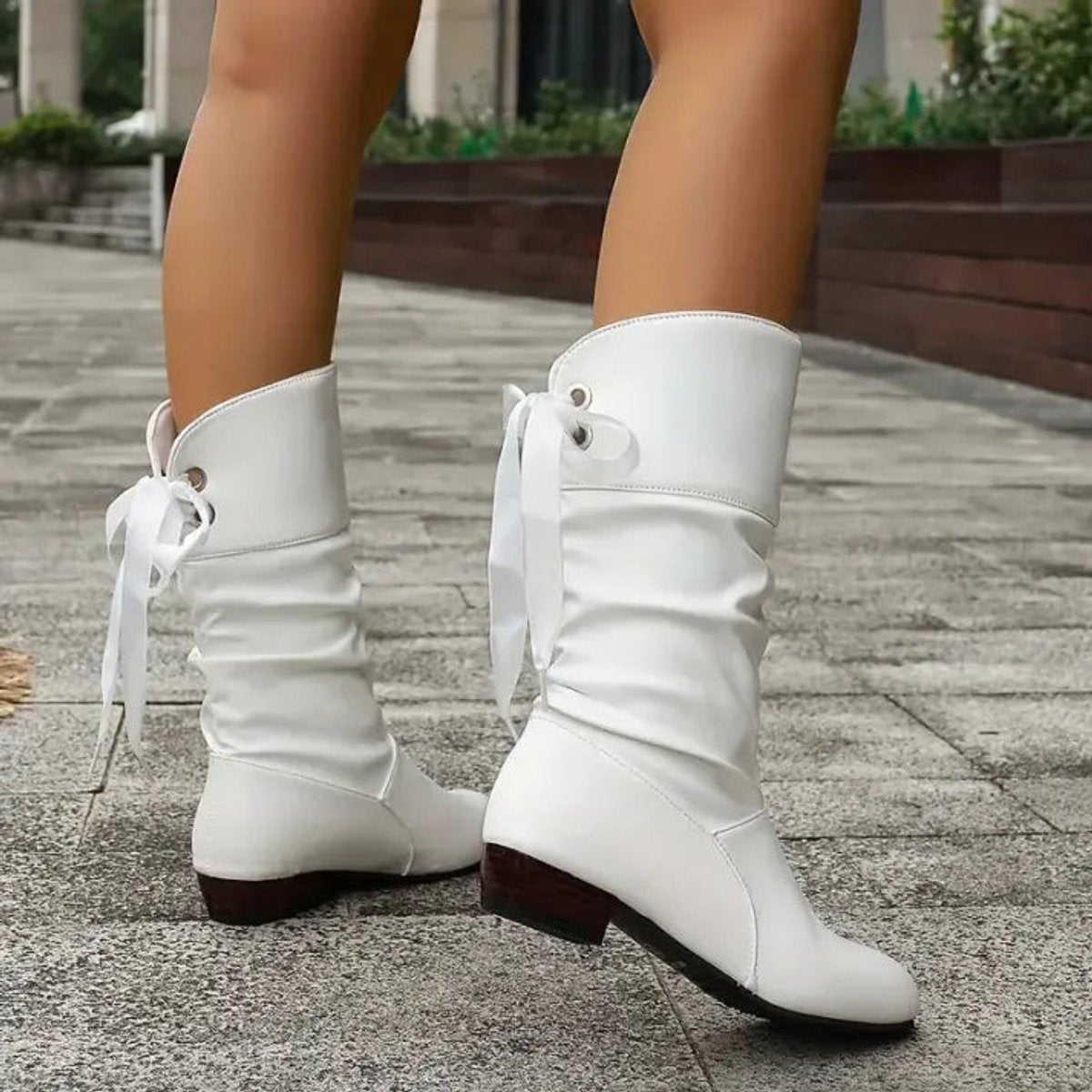 Covadonga | Botas Planas Mujer Caña Media con Cordones