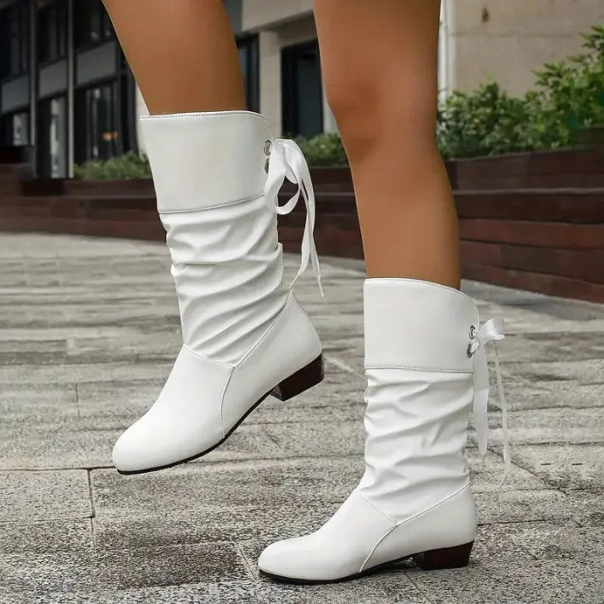 Covadonga | Botas Planas Mujer Caña Media con Cordones