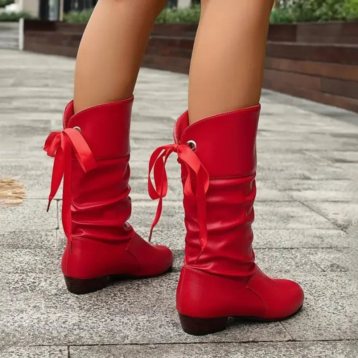 Covadonga | Botas Planas Mujer Caña Media con Cordones