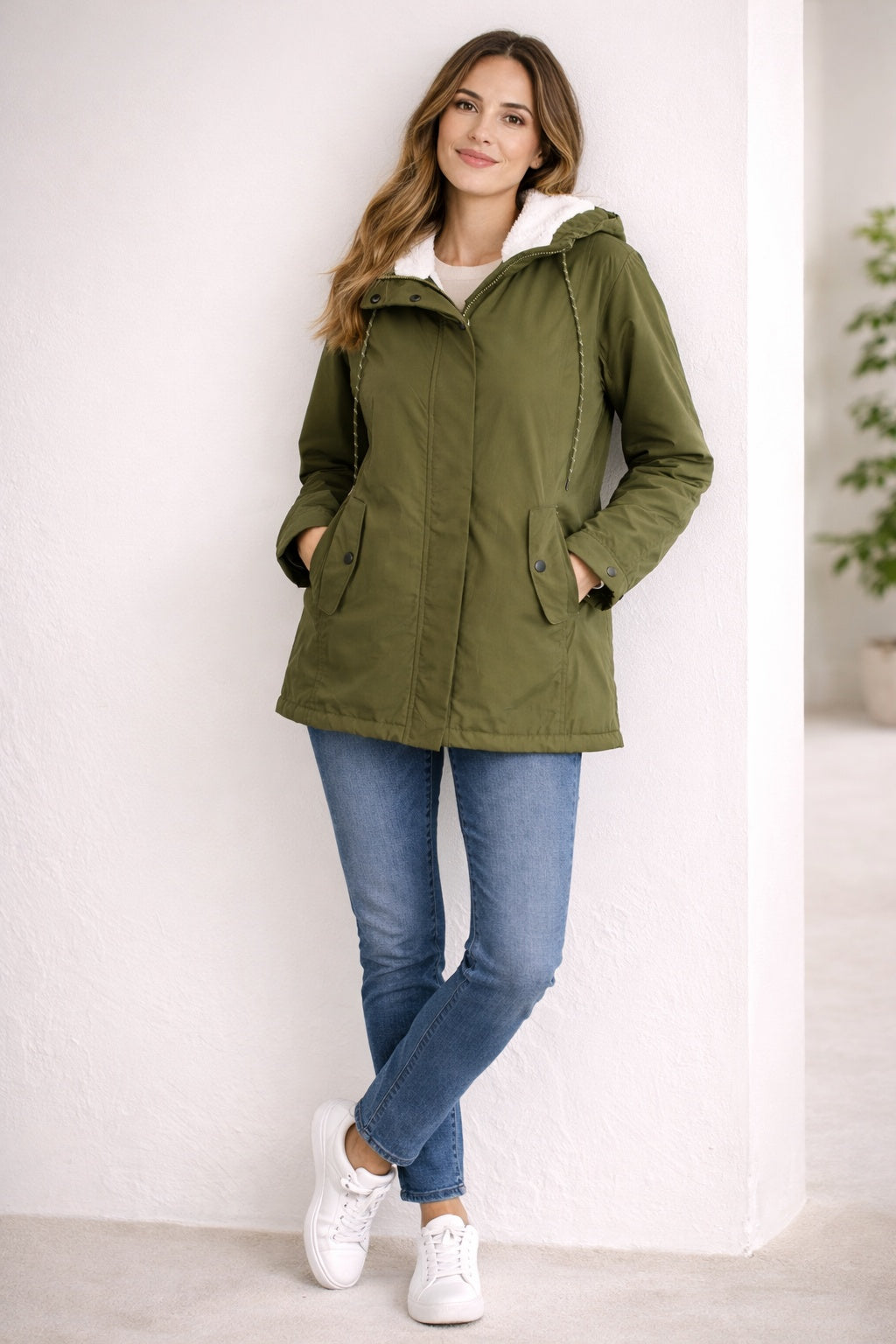 Daniela | Parka Impermeable Mujer con Capucha Forrada