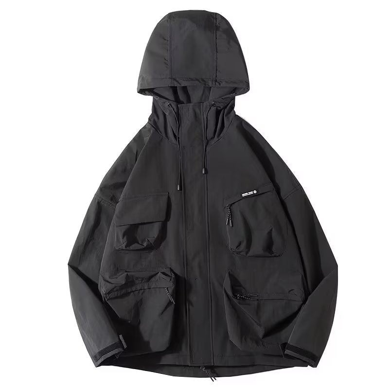 Darío | Chubasquero Hombre Impermeable con Capucha Múltiples Bolsillos