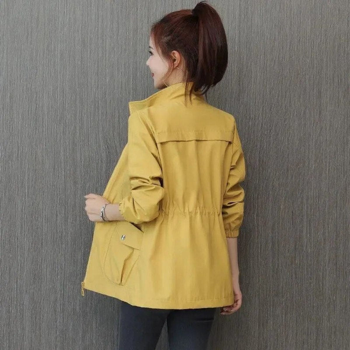 Esther | Chaqueta Militar Ligera Mujer Cremallera Cintura Ajustable