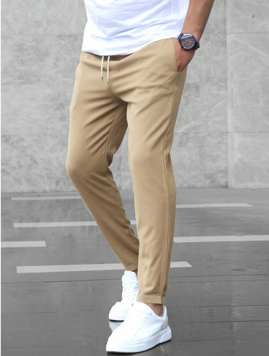 Gonzalo | Pantalón Chino Slim Fit Hombre Cintura Elástica Cordón