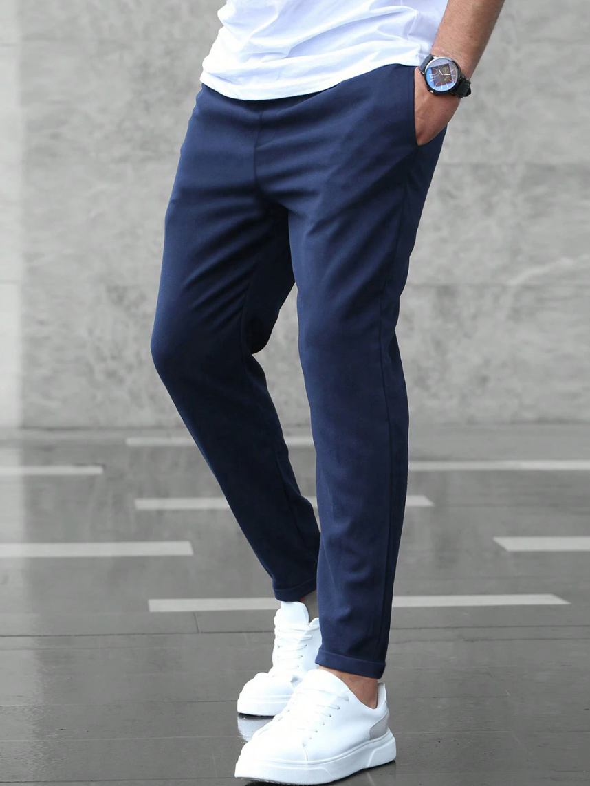 Iker | Pantalón Jogger Chino Hombre Cintura Elástica Corte Slim