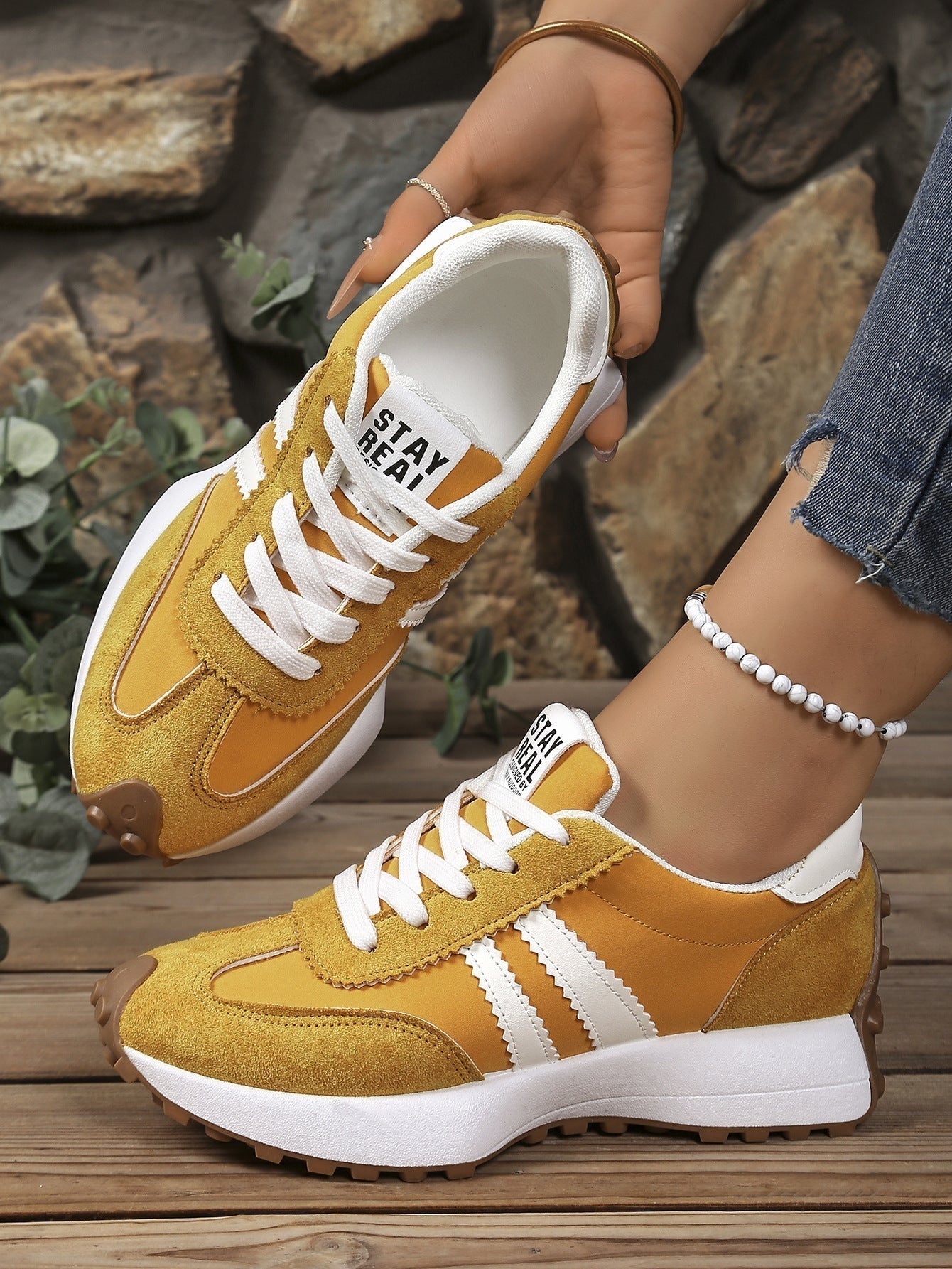 Laura | Zapatillas Running Casual Mujer Estilo Retro Suela Chunky