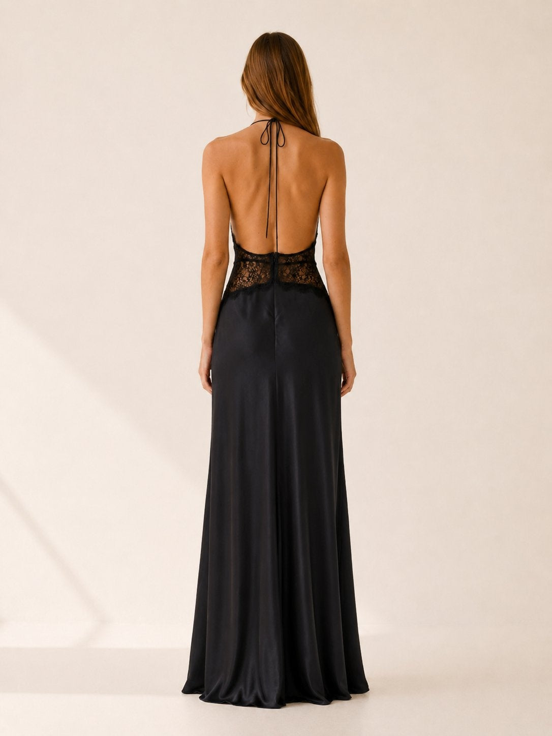 Leire | Vestido Largo de Gala Halter Encaje Mujer Escote V Espalda Descubierta