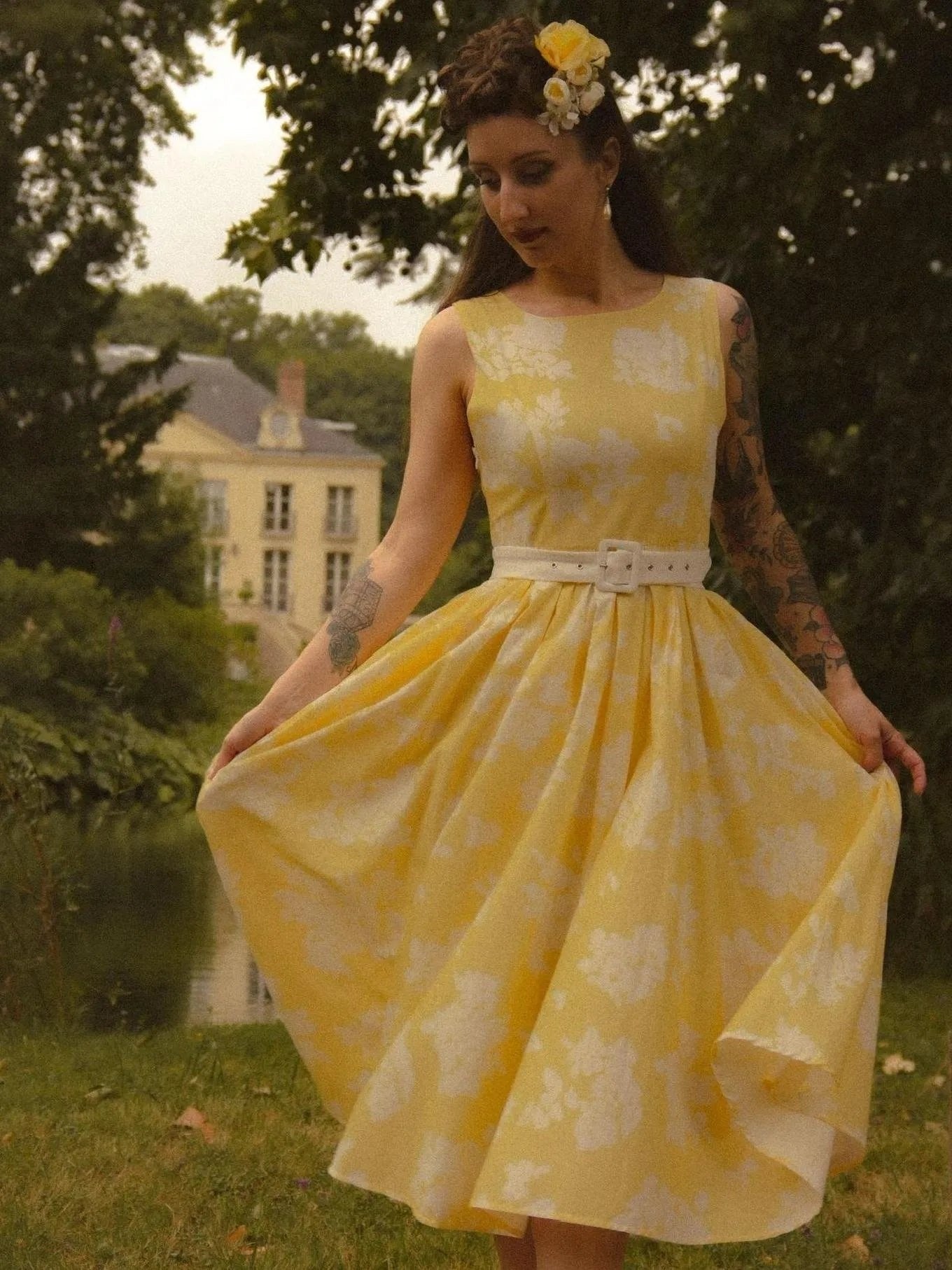 Marisol | Vestido Midi Sin Mangas de Lino Floral Mujer