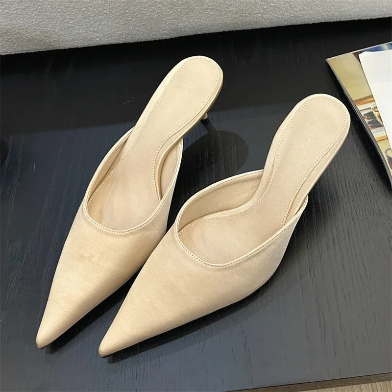 Mules de Punta Mujer Tacón Bajo