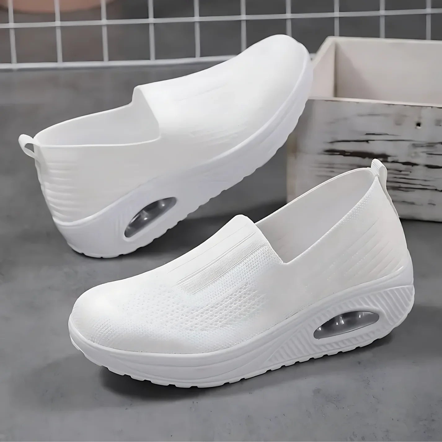 Nerea | Zapatillas Slip-On Mujer Suela Amortiguadora Sin Cordones