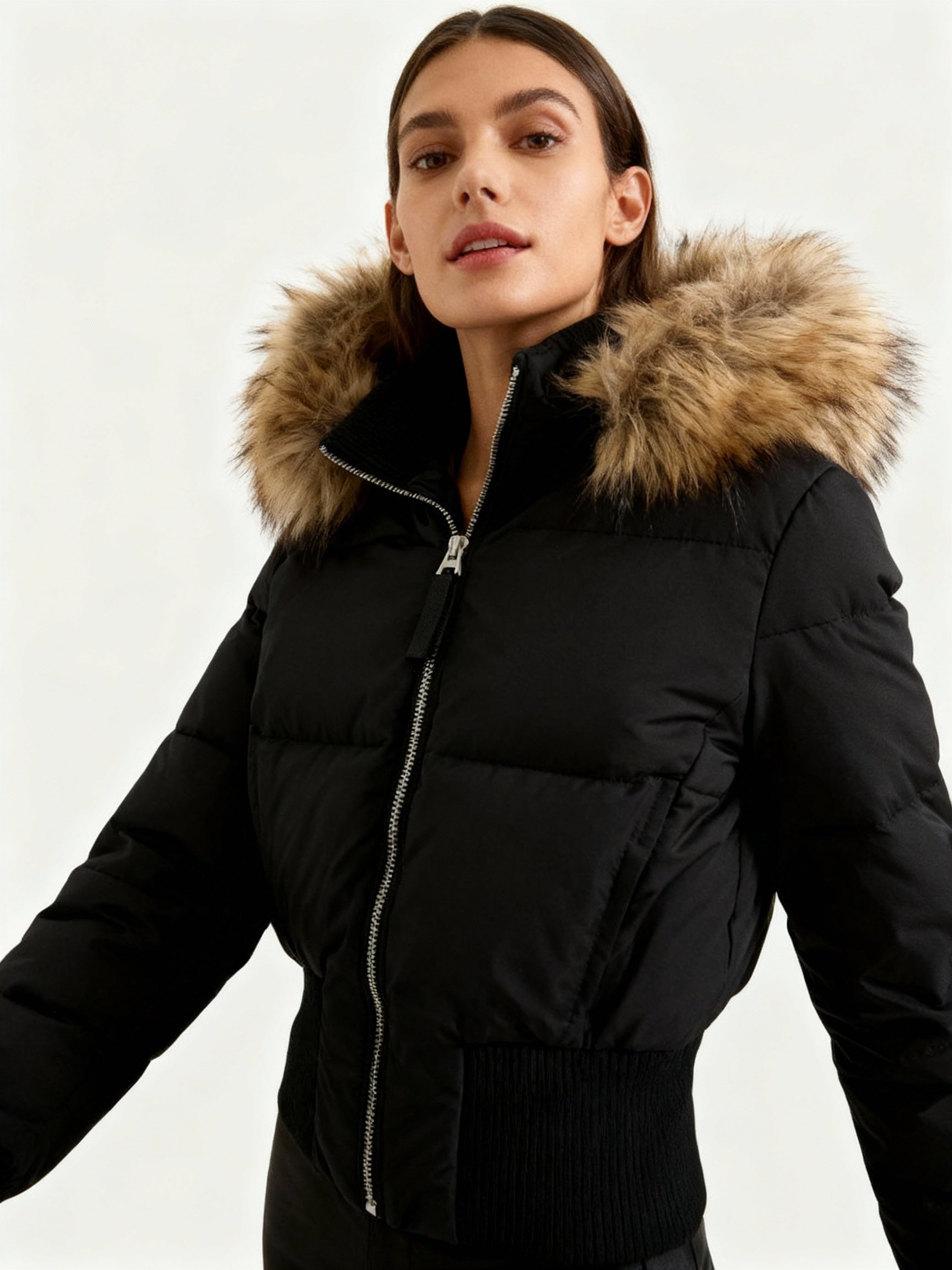 Nuria | Chaqueta de Plumas Mujer con Capucha Piel Sintética