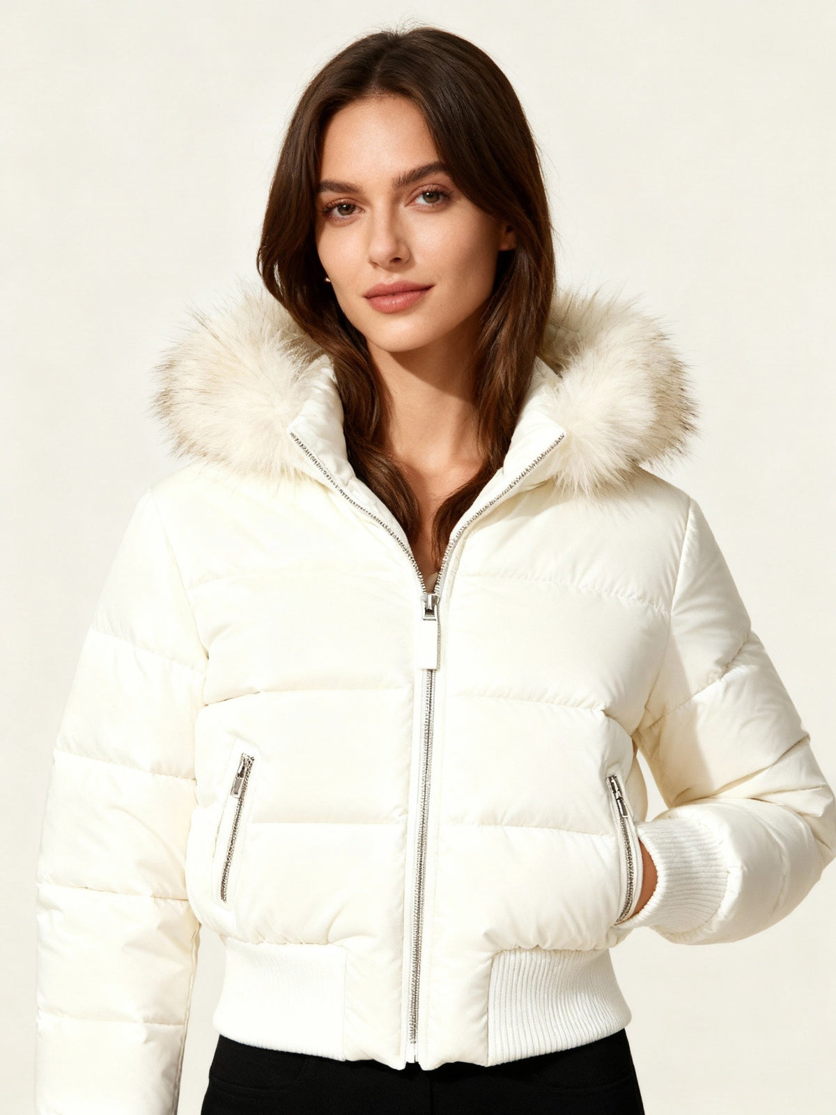 Nuria | Chaqueta de Plumas Mujer con Capucha Piel Sintética