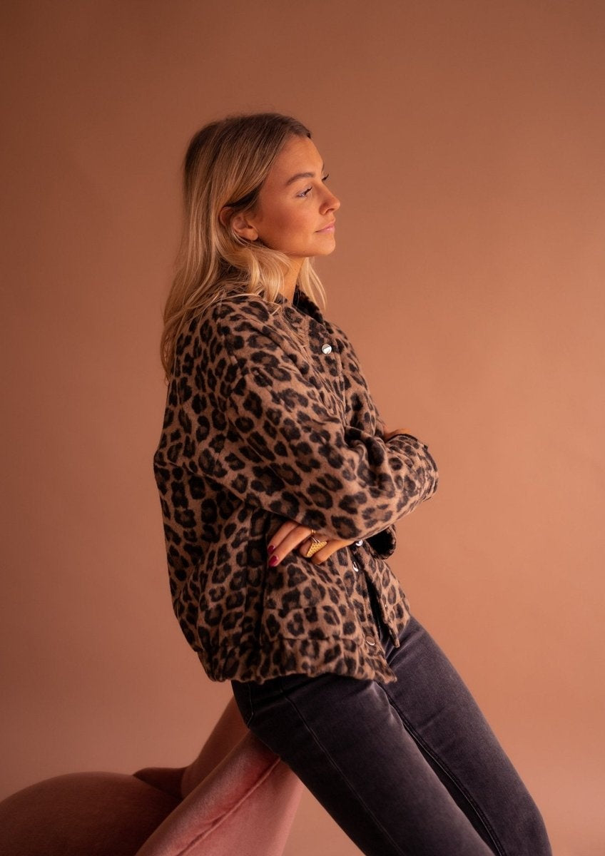 Paloma | Cazadora Acolchada Estampado Leopardo Mujer Oversize Botones