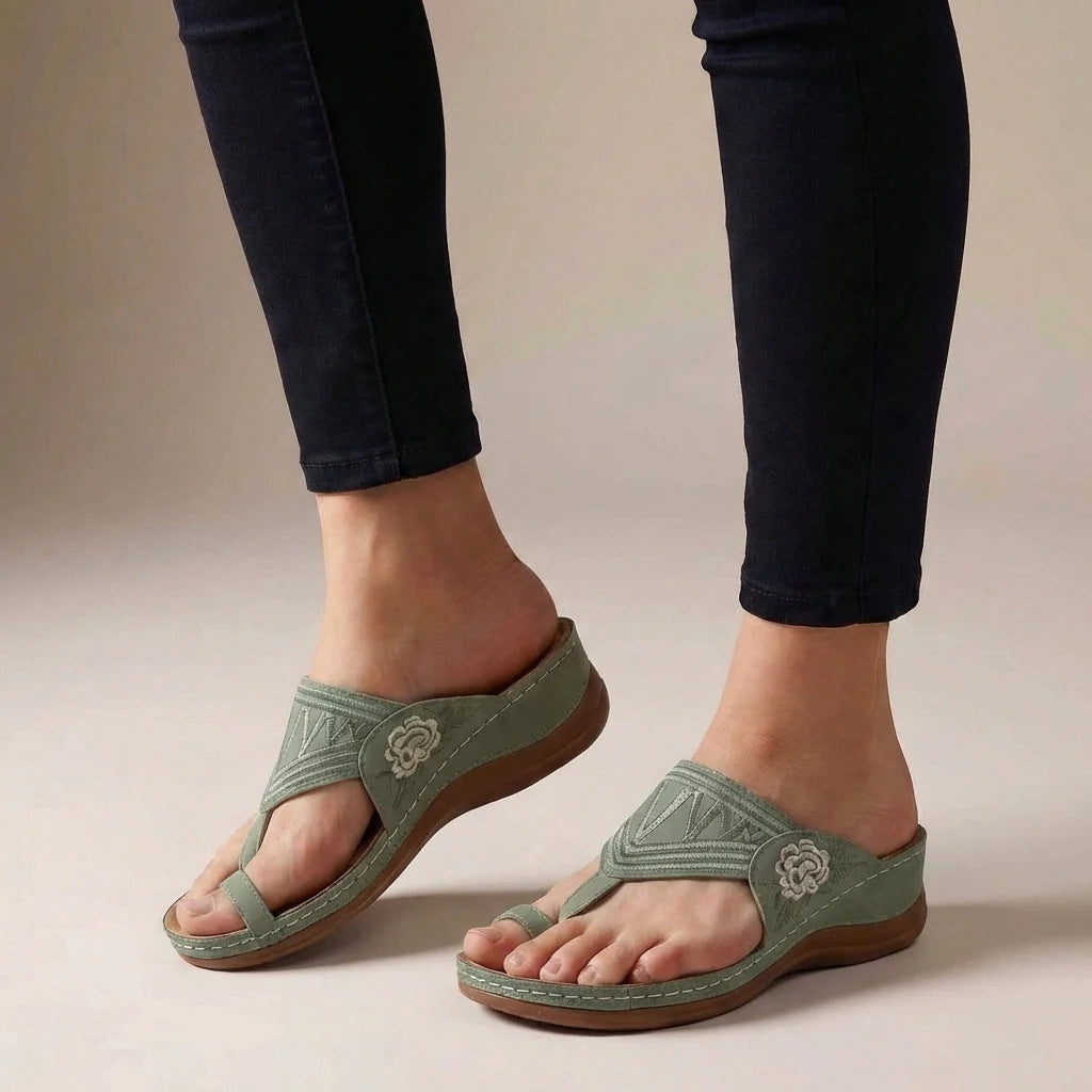 Sandalias de Cuña Bordadas Mujer Tira Entre Dedos