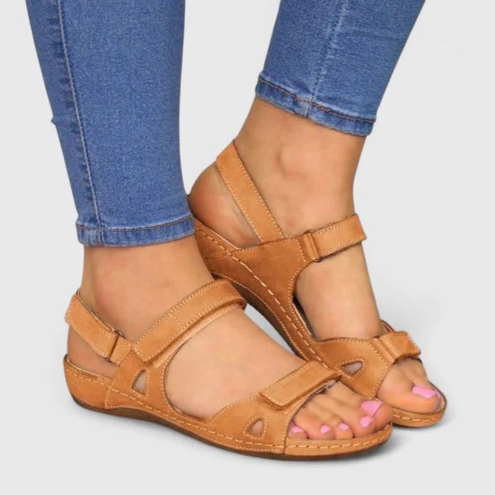 Sandalias Planas con Tiras Cruzadas Mujer Hebilla