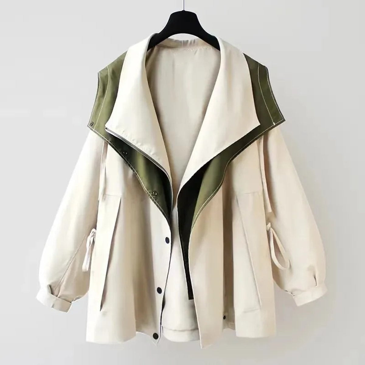 Triana | Chaqueta Impermeable Oversized Mujer Cuello Solapa