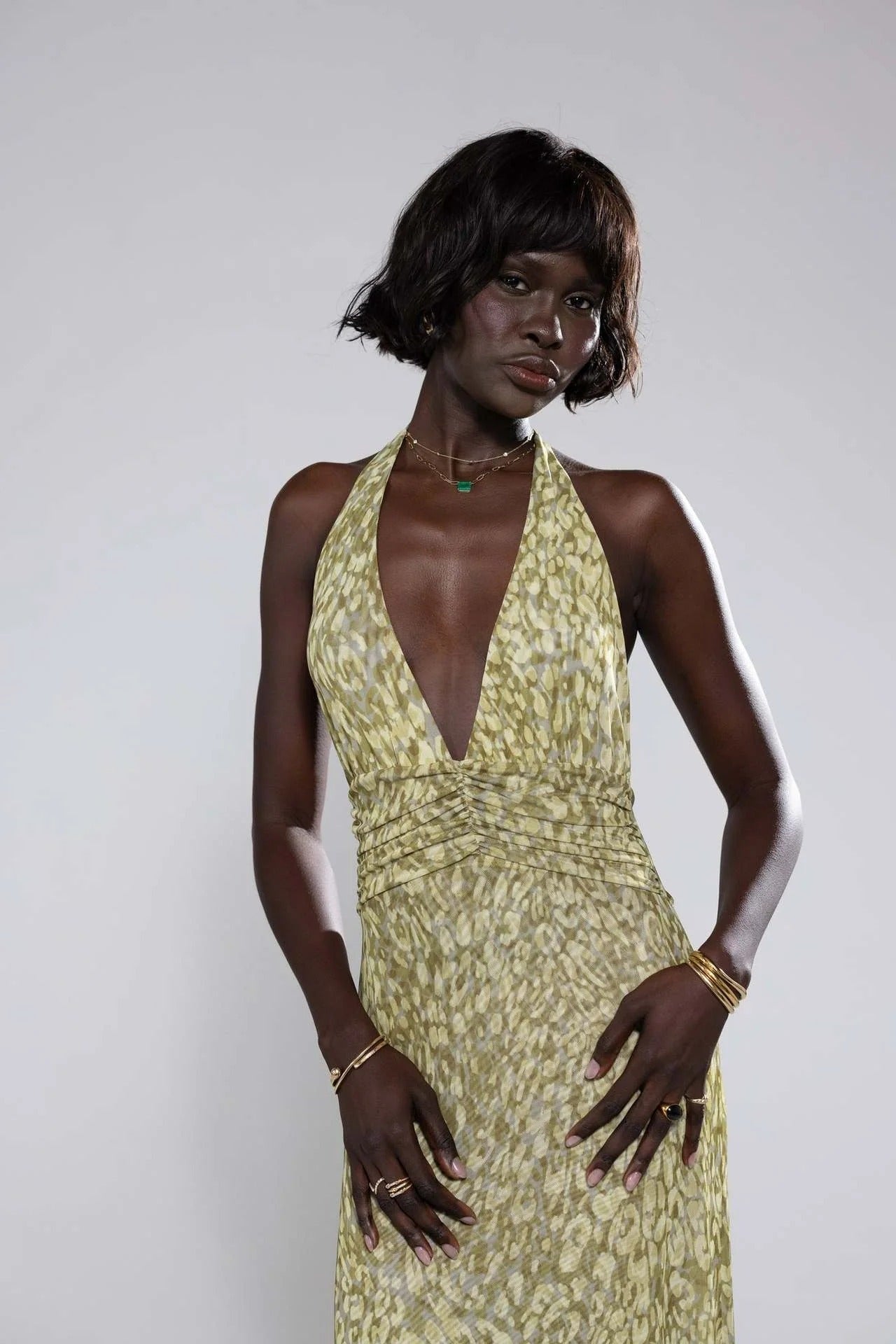 Triana | Vestido Largo de Lunares Mujer Halter Escote V Profundo