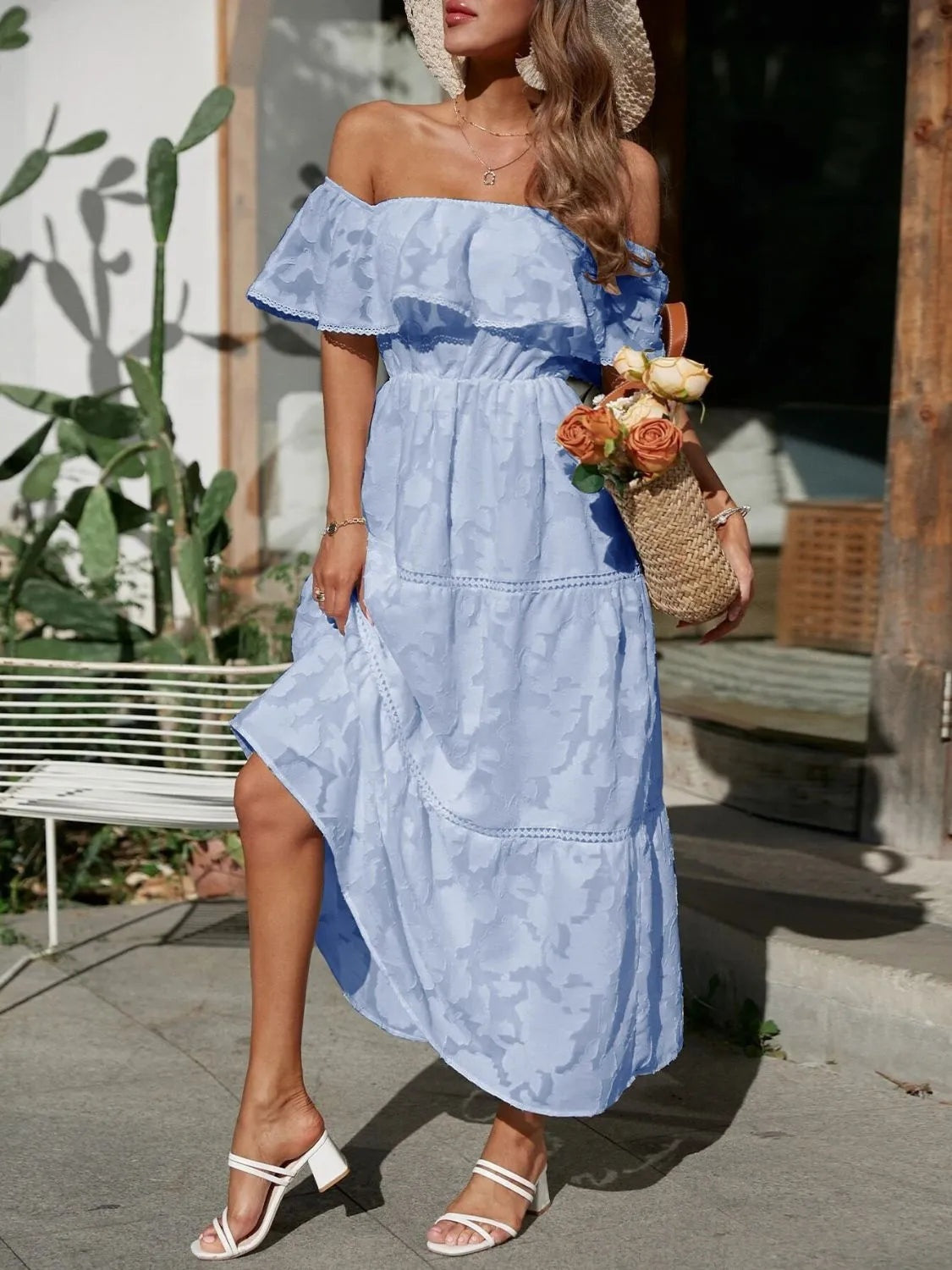 Vestido Largo con Hombros Descubiertos Mujer Volantes