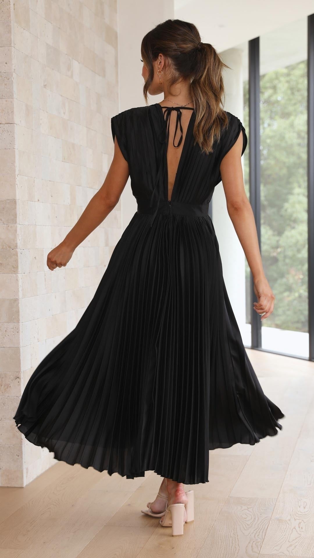 Vestido Midi Plisado Mujer Escote V Cinturón